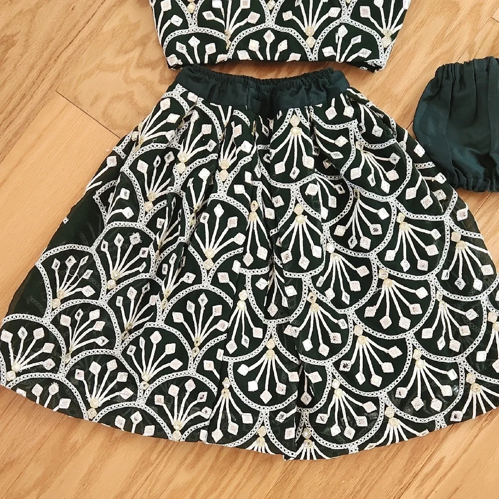 Dark Green and White Three-Piece Lehanga Choli For Girls 2-3 Yrs Short Sleeves